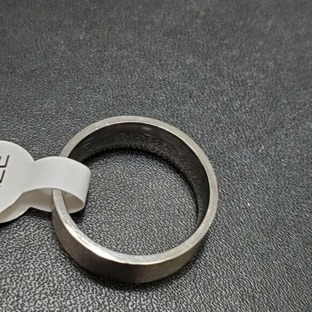 Stainless steel ring with rhinestones size 11